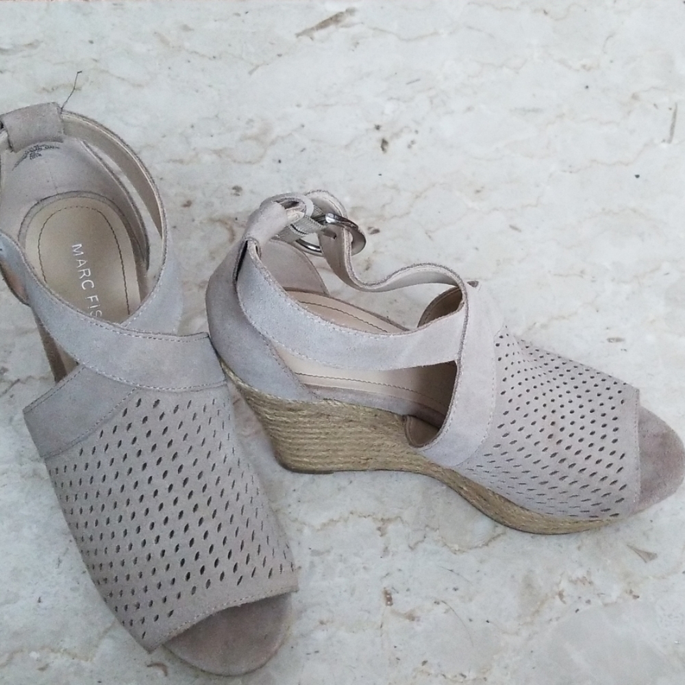 Marc Fisher Wedges
